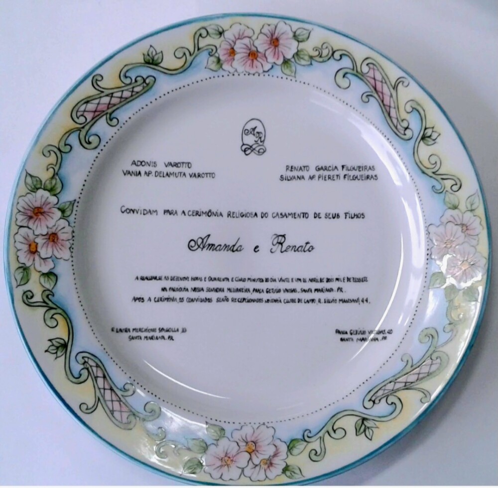 Prato com Convite de Casamento