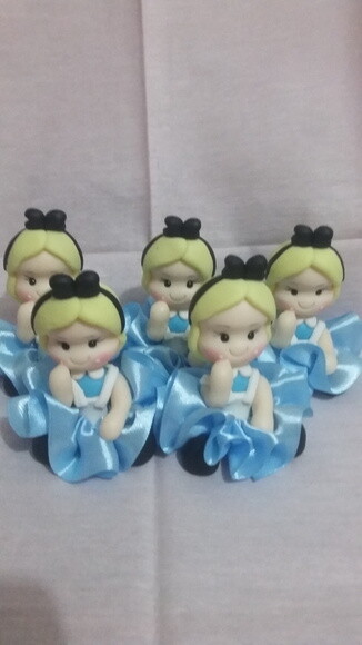 Aplique Alice no país das maravilhas