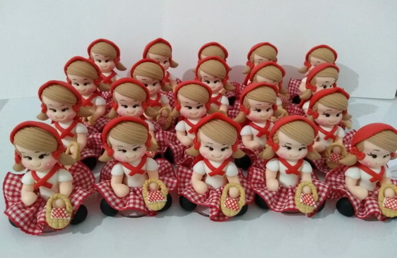 Apliques chapeuzinho vermelho em biscuit