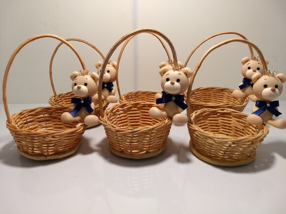 Cesta de Palha Ursinho em Biscuit