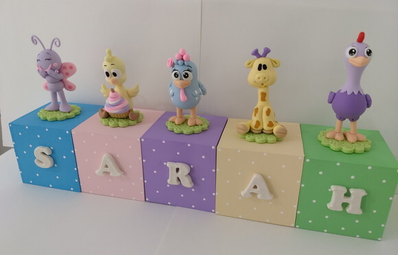Cubos Decorados Tema Galinha Pintadinha Candy Color