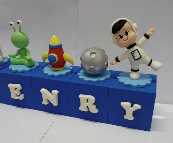 Cubos mdf Astronauta