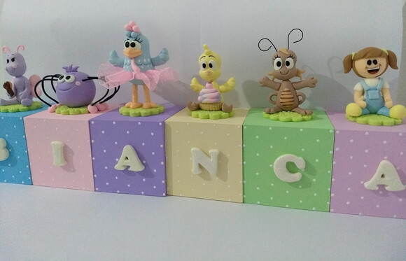 Cubos Decorados Tema Galinha Pintadinha Candy Color