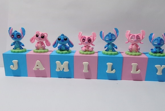 Cubos Stich em Biscuit