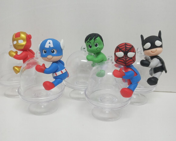 Cúpula para Brigadeiro Super Heróis em Biscuit