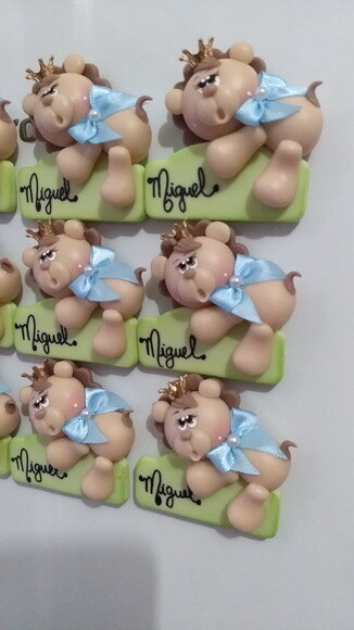 Imã de geladeira leãozinho