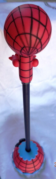 Lápis do homem aranha