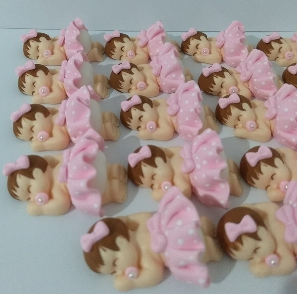 Lembrancinha Bebê Bumbum em Biscuit