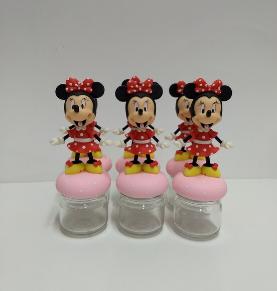 Lembrancinha Minnie em biscuit