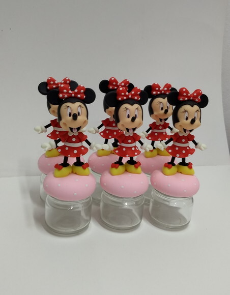 Lembrancinha Minnie em biscuit