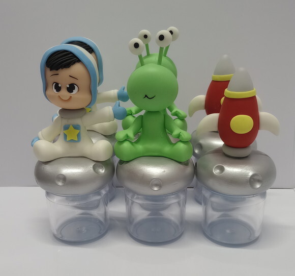 Lembrancinhas Astronauta em Biscuit,pote de Geléia