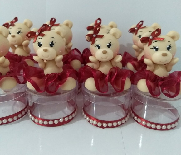 Lembrancinhas ursinha em biscuit