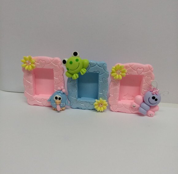 Mini Porta Retrato Em Biscuit Galinha Pintadinha