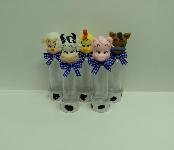 Mini tubete fazendinha em biscuit