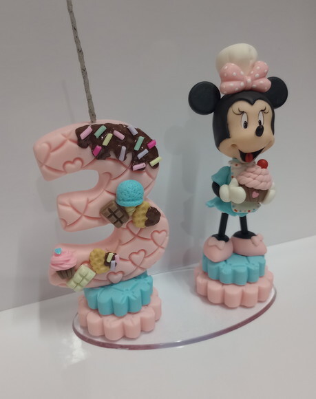 Topo de Bolo Minnie Rosa em Biscuit