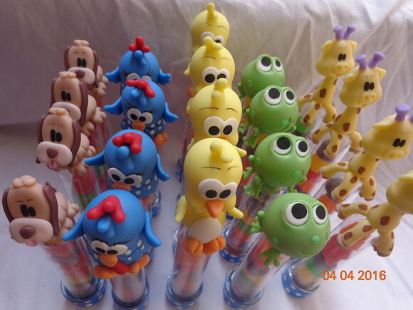 Tubete galinha pintadinha