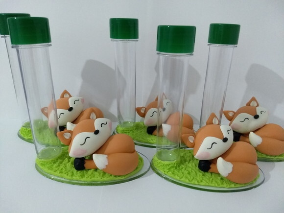 Tubete raposa em biscuit