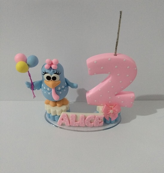 Vela galinha pintadinha candy color em biscuit