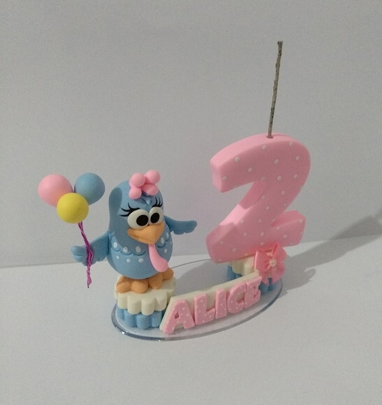 Vela galinha pintadinha candy color em biscuit