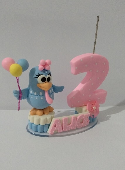 Vela galinha pintadinha candy color em biscuit