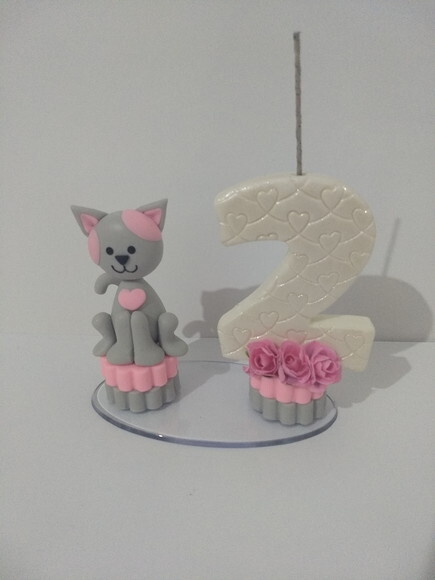 Vela tema gatinha em biscuit