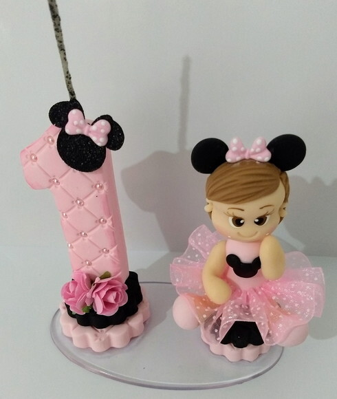 Vela tema Minnie rosa em biscuit