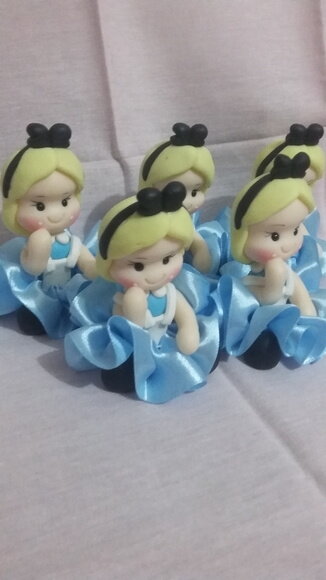 Aplique Alice no país das maravilhas