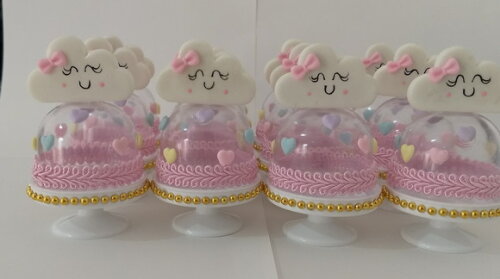Cúpula decorada chuva de amor feito em biscuit