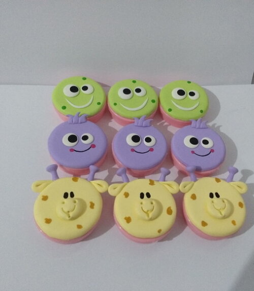 Latinha mint to be galinha pintadinha candy color