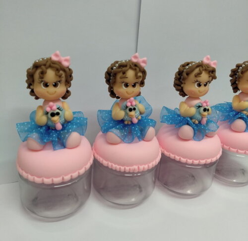 Lembrancinha menina com galinha pintadinha candy color