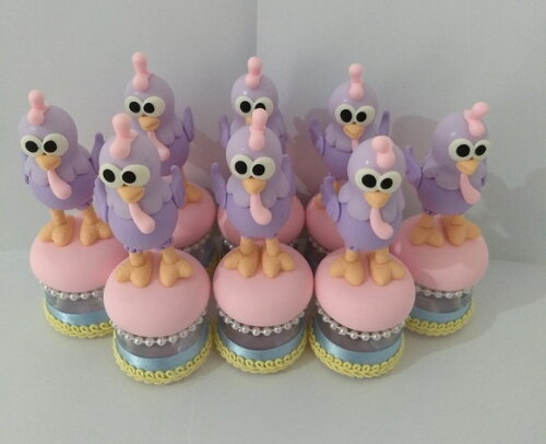 Lembrancinhas de luxo tema galinha pintadinha candy color Ga
