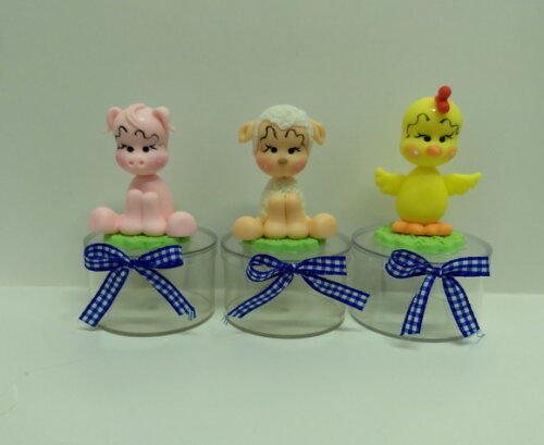 Lembrancinhas fazendinha em biscuit