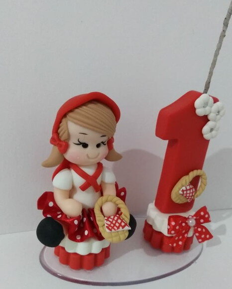 Mini topo de bolo chapeuzinho vermelho em biscuit