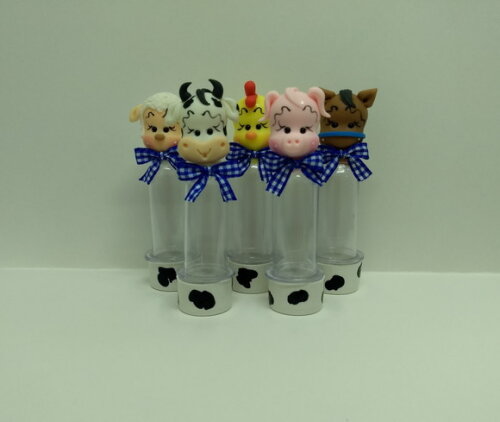 Mini tubete fazendinha em biscuit