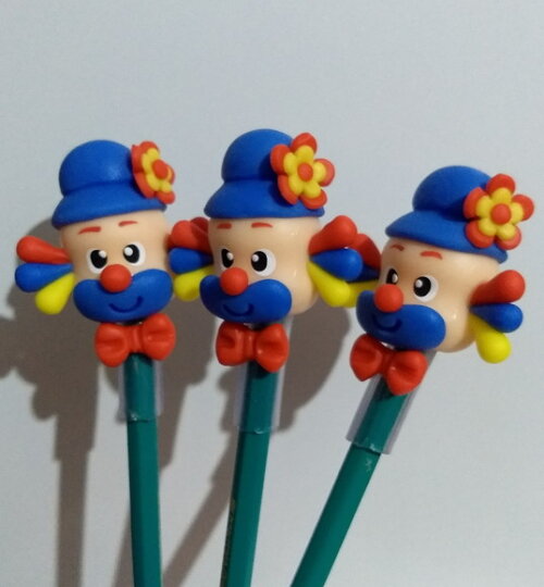 Ponteira de Lápis Patati em Biscuit