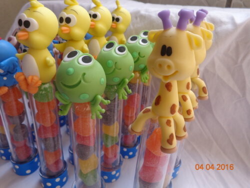 Tubete galinha pintadinha