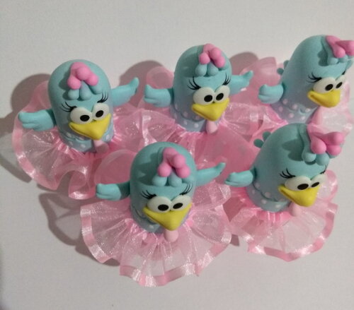 Tubete galinha pintadinha candy color em biscuit