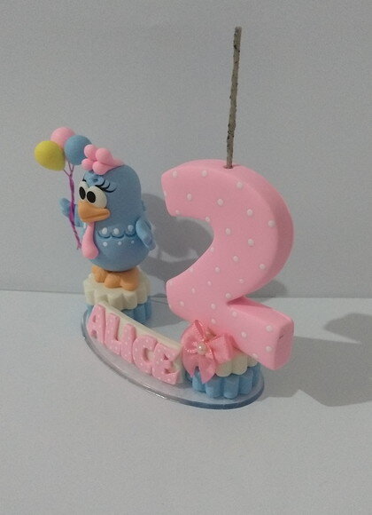 Vela galinha pintadinha candy color em biscuit