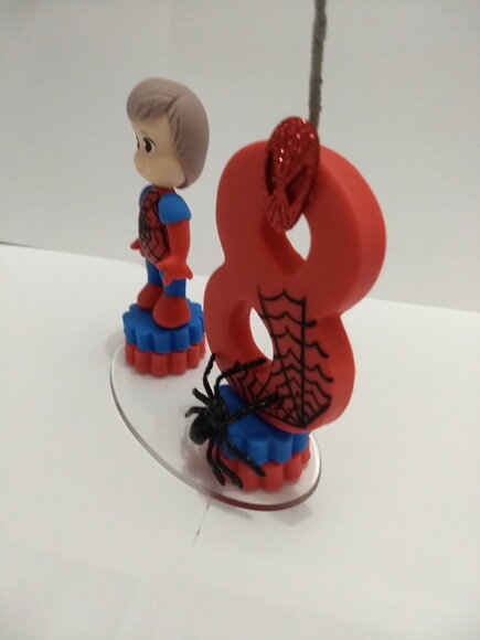 Vela homem aranha em biscuit