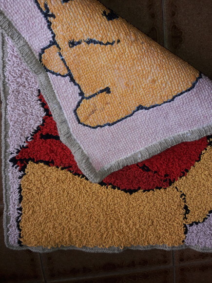 Tapete Agulha Mágica de Barbante Urso Puf 50x70