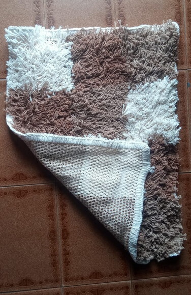 Tapete Amarradinho de Barbante Marron/cru/cafe c/ Leit 50x70