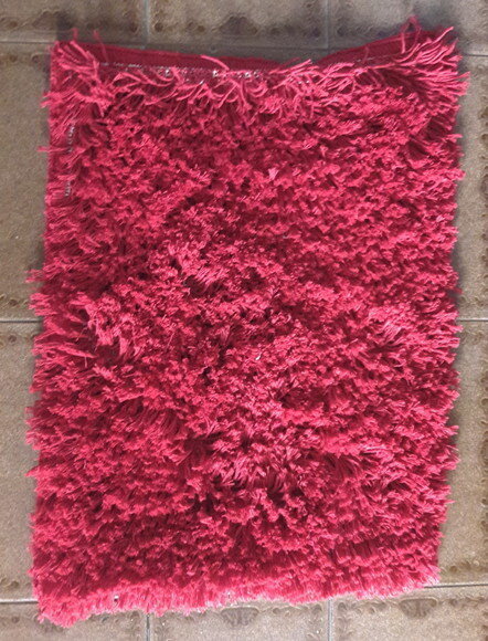 Tapete Amarradinho de Barbante Vermelho 50x70