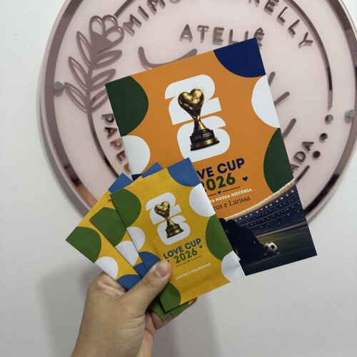 Álbum de figurinhas da copa Love personalizado