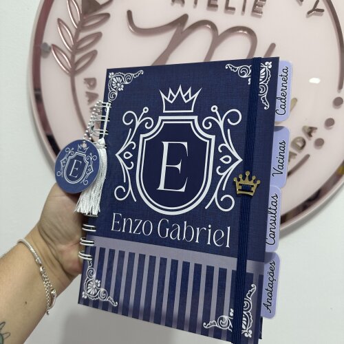 Caderneta de Saúde Personalizada Realeza com letra Inicial