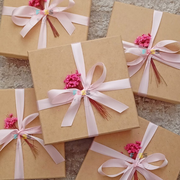 Presente Kit Caixa Convite Batizado Madrinha Padrinho Spa