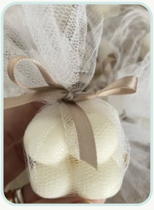 Kit com 10 Sabonetes Mini Bubble no Tule