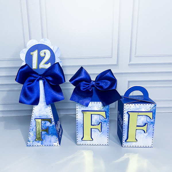 Kit Caixas Azul Neutro Personalizado PEGUE E MONTE  Lembrancinha 