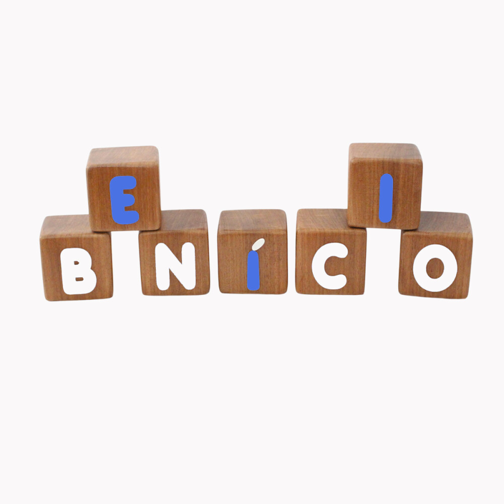 Cubos de Madeira Cedrinho Cubos com Nome Decoração Infantil