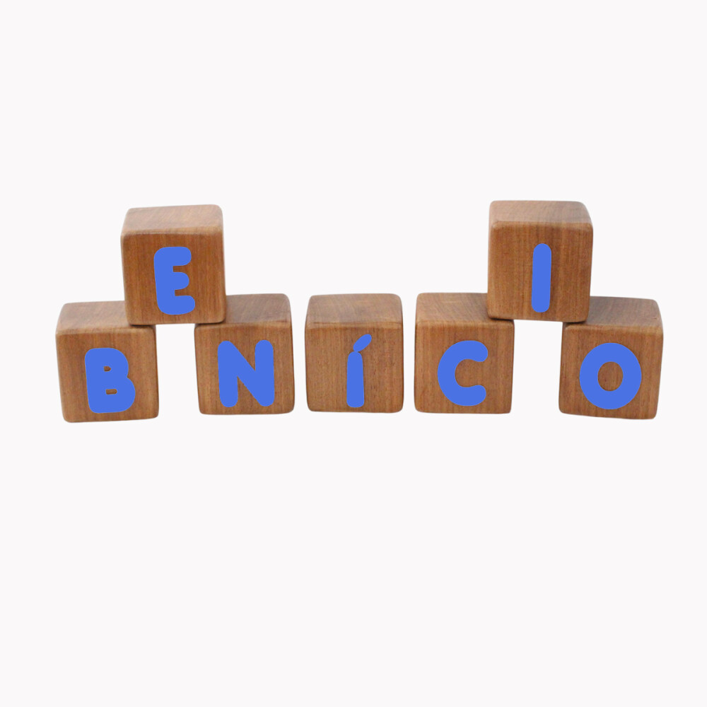 Cubos de Madeira Cedrinho Cubos com Nome Decoração Infantil