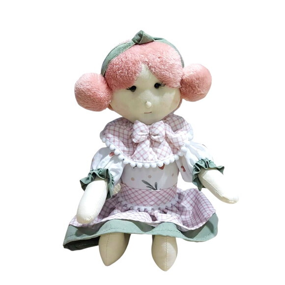 Boneca Lile Feita de Tecido 100% Algodão